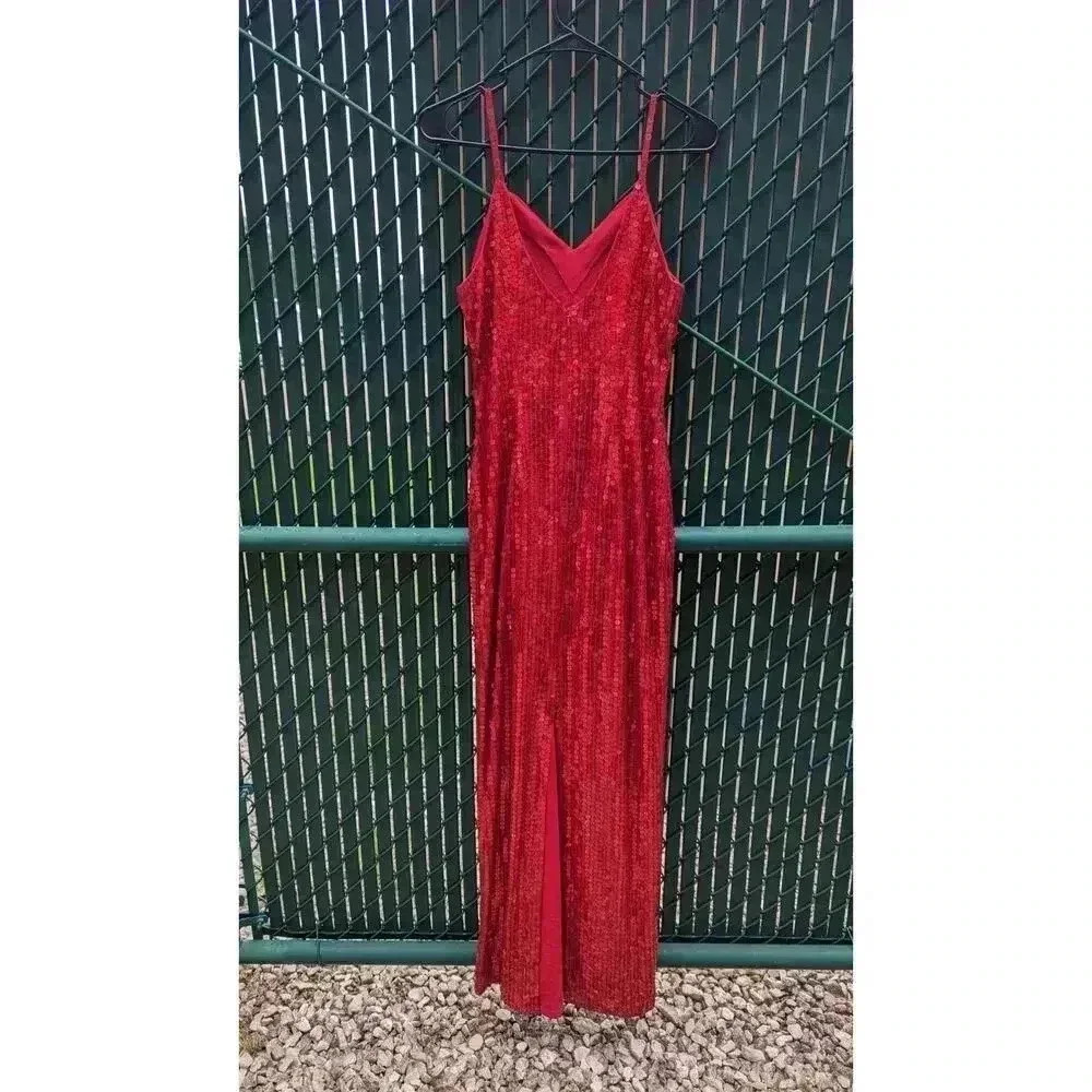 Women's VINTAGE 1994 Red sparkle sequin gown, Sho Max Originals, size 36 (Large)